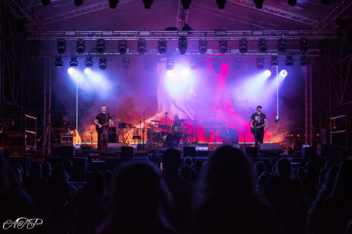 MUS3 lights up the south coast to kick off 2025