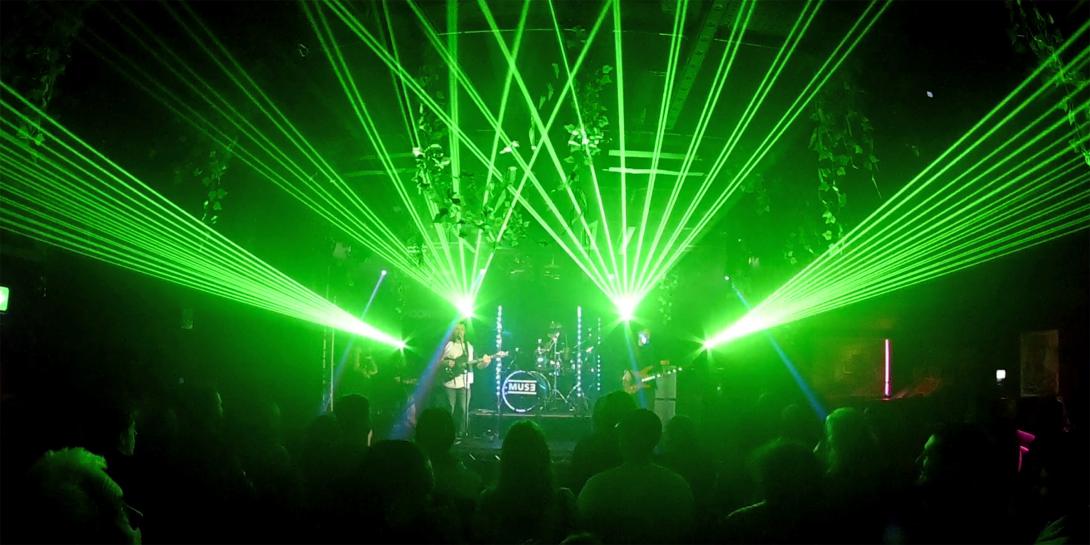 MUS3 live Muse tribute act with powerful stage performance